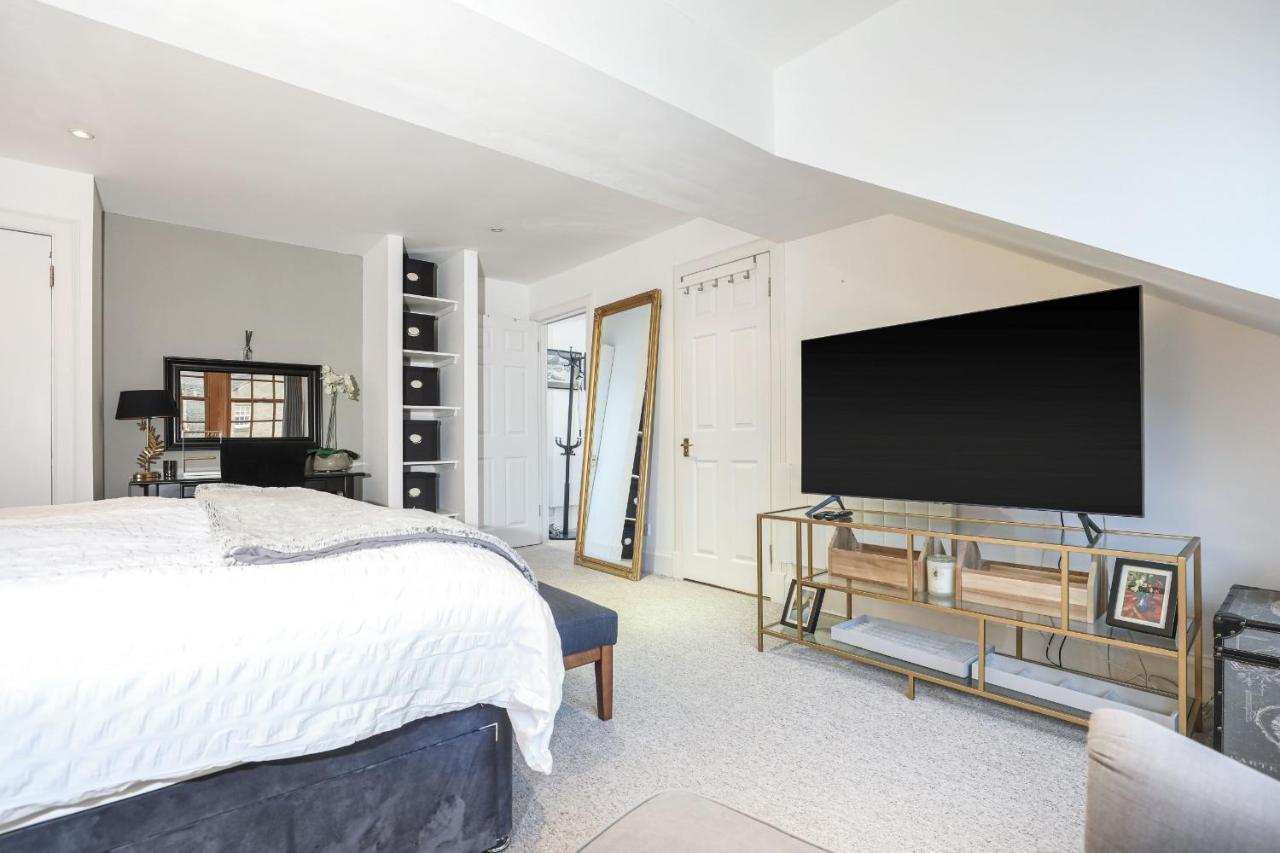 Luxury 3 Bed Royal Mile Apartment Edynburg Zewnętrze zdjęcie