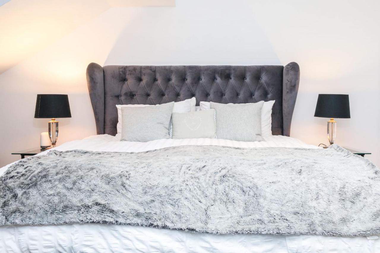Luxury 3 Bed Royal Mile Apartment Edynburg Zewnętrze zdjęcie