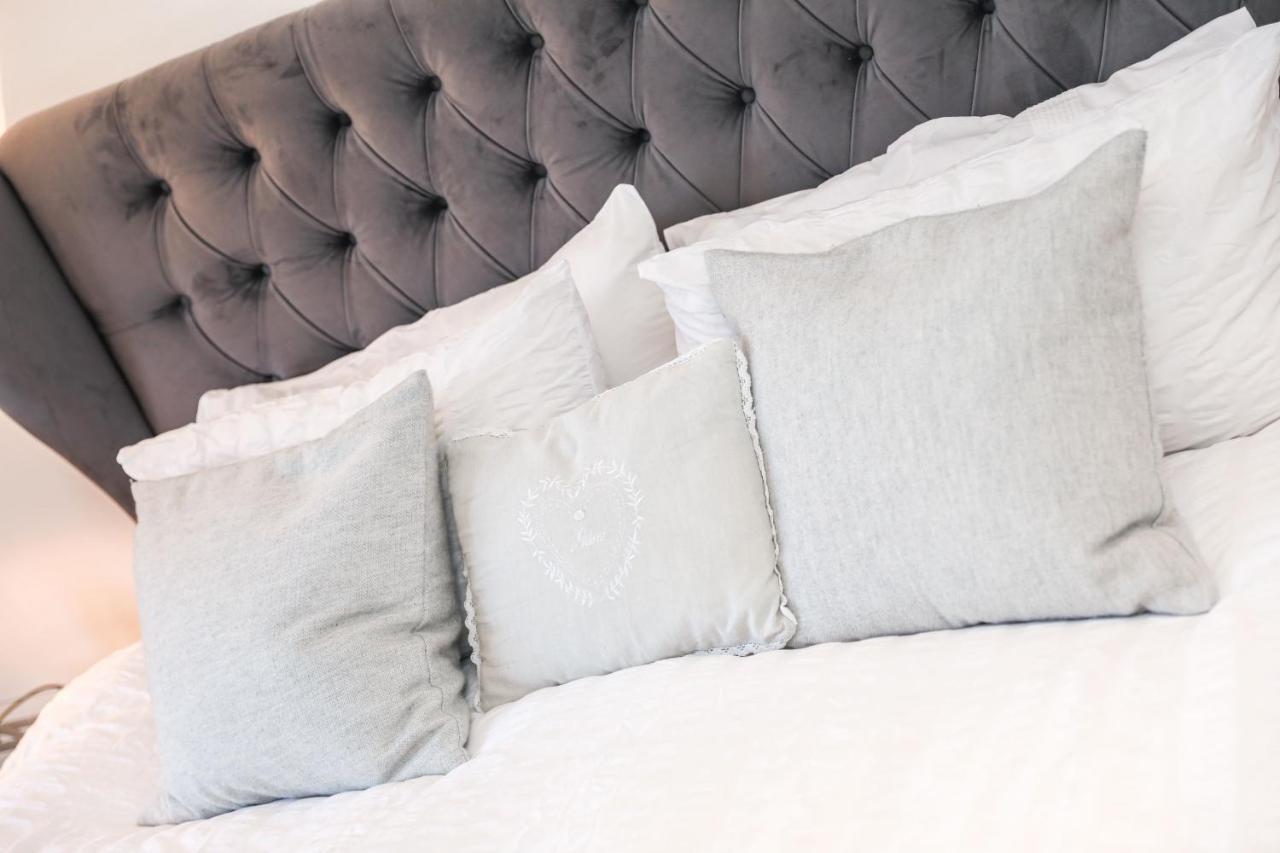 Luxury 3 Bed Royal Mile Apartment Edynburg Zewnętrze zdjęcie