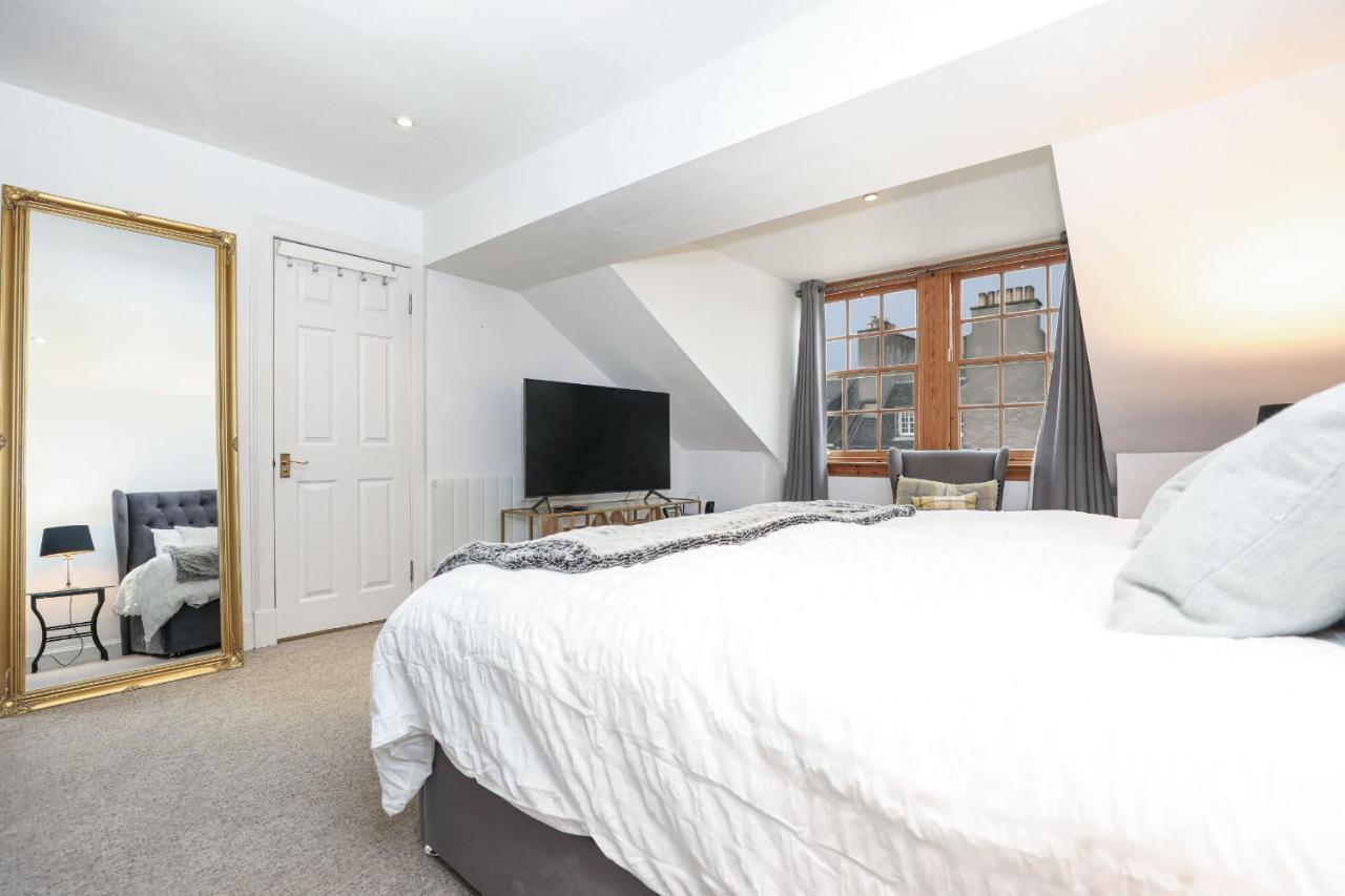 Luxury 3 Bed Royal Mile Apartment Edynburg Zewnętrze zdjęcie