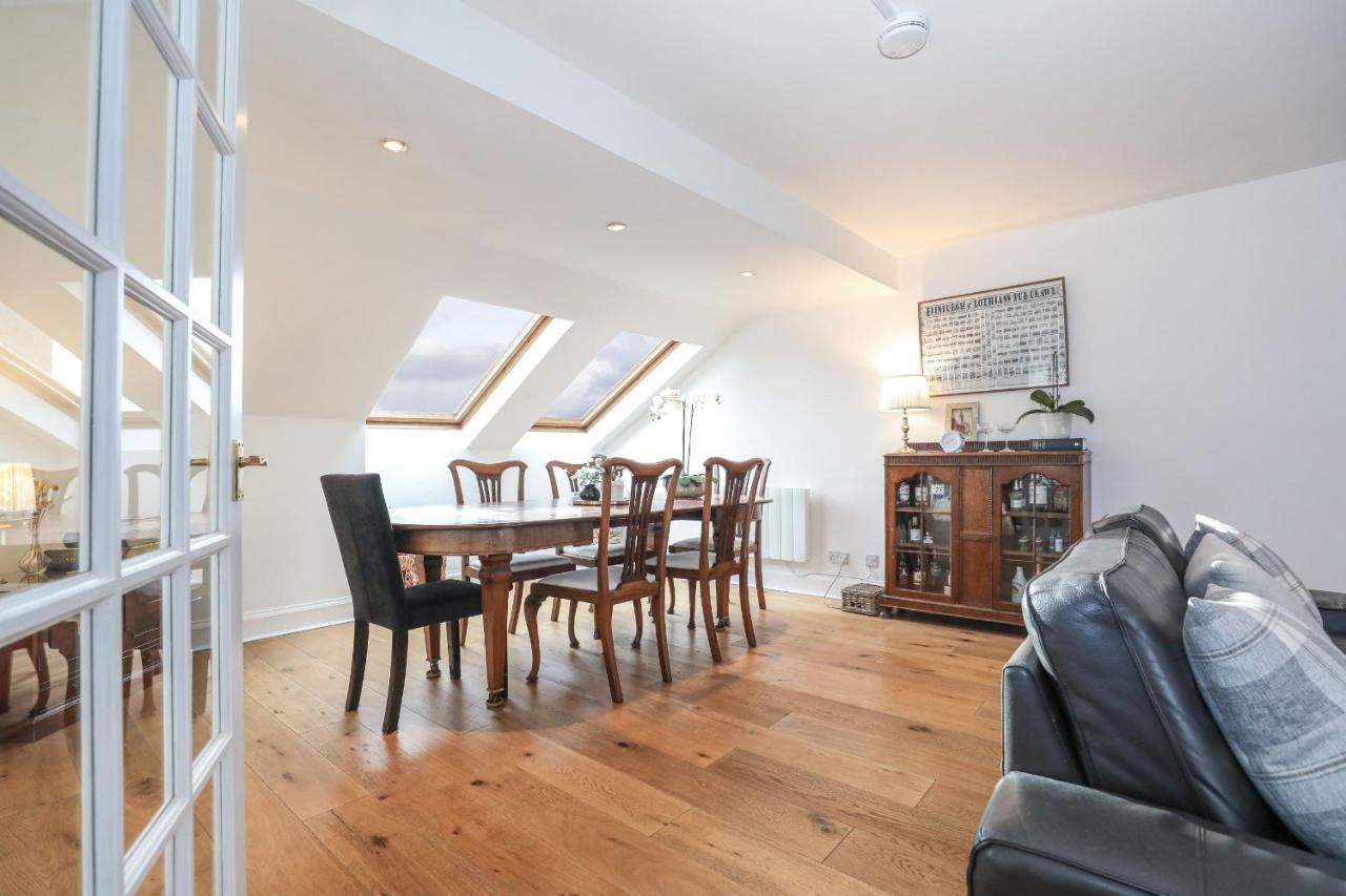 Luxury 3 Bed Royal Mile Apartment Edynburg Zewnętrze zdjęcie