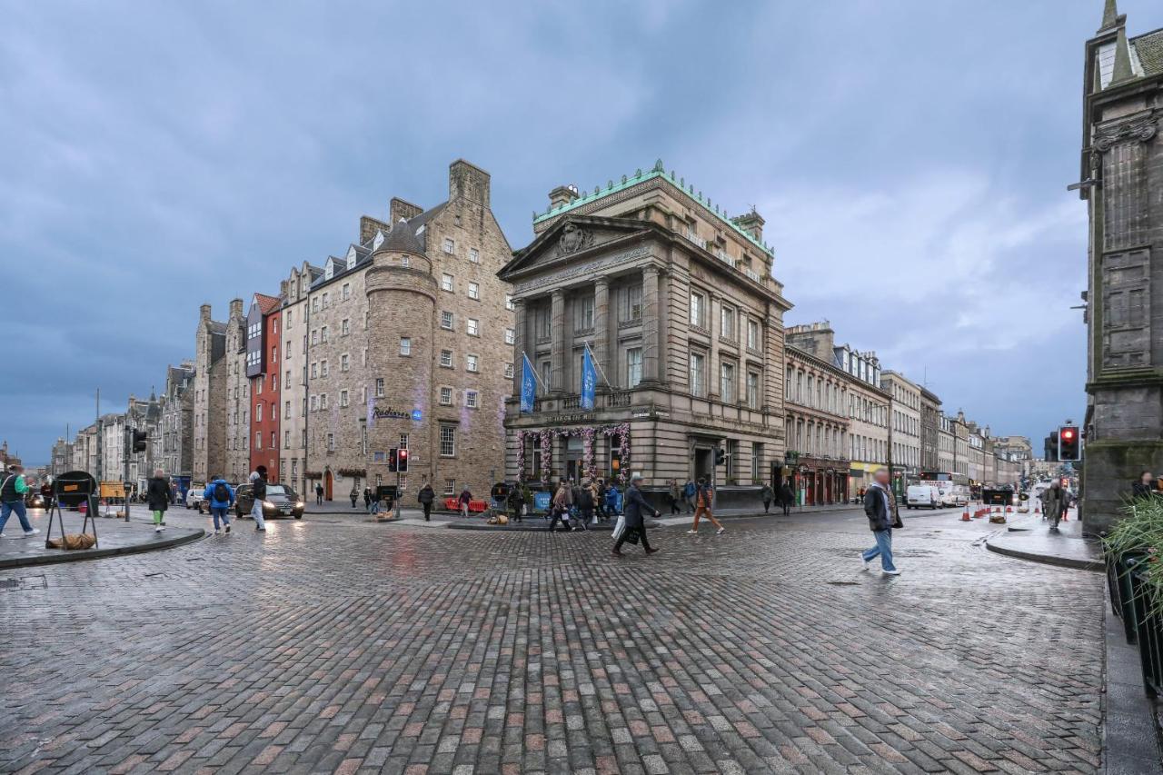 Luxury 3 Bed Royal Mile Apartment Edynburg Zewnętrze zdjęcie
